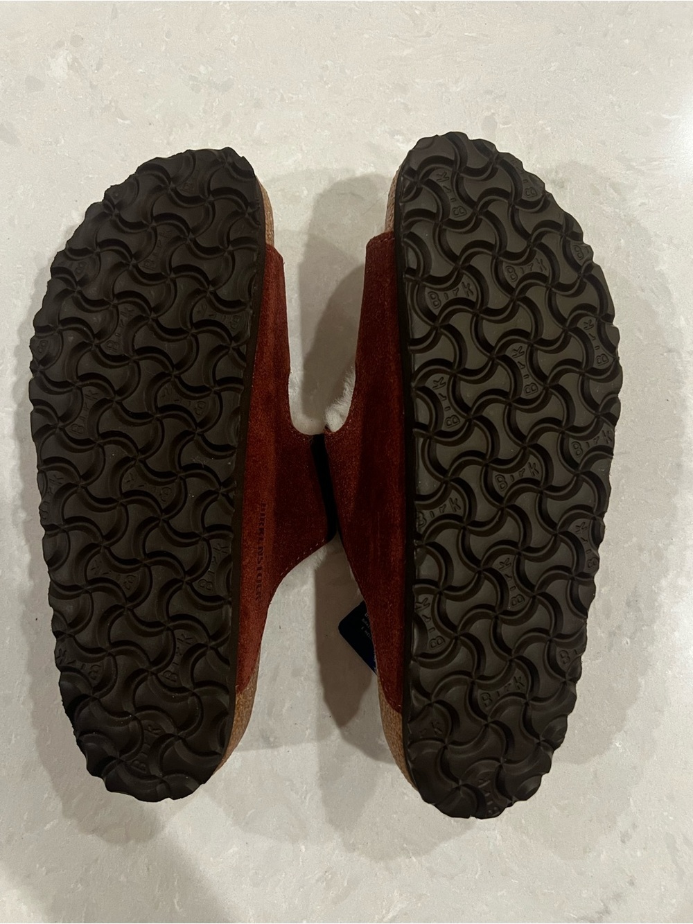 Birkenstock Arizona Fur Shearling Suede Sandals Burgundy Size 38 - Picture 2 of 4